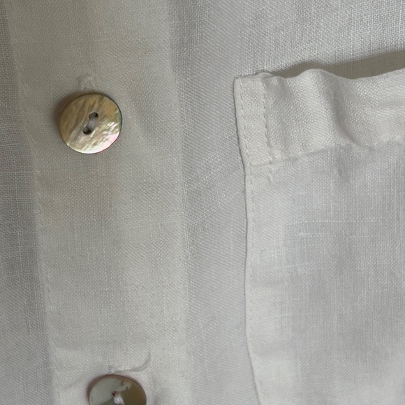 bryn walker 100% linen white shirt sz S minimalist mother of pearl button up USA - Picture 5 of 8